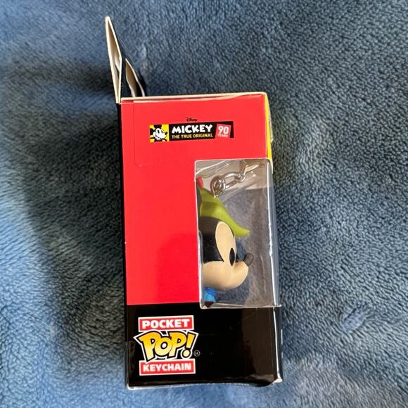 Funko Pop Mickey Mouse Brave Little Tailor 90th Disney Keychain - Picture 2 of 5